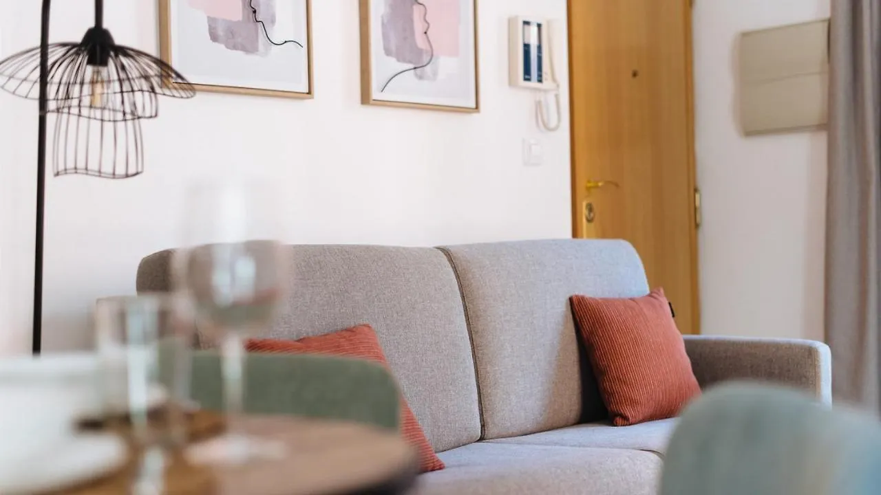 Chiqui And Vicente Suite Apartments 세비야 스페인